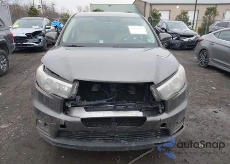 2016 Toyota Highlander Le Plus V6 from USA, damaged, VIN 5TDBKRFH5GS304873